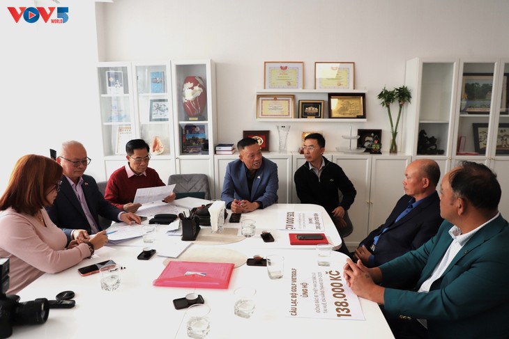 Người Việt tại Séc hướng về miền Trung sau ảnh hưởng từ cơn bão số 12 (Fengshen) - ảnh 1