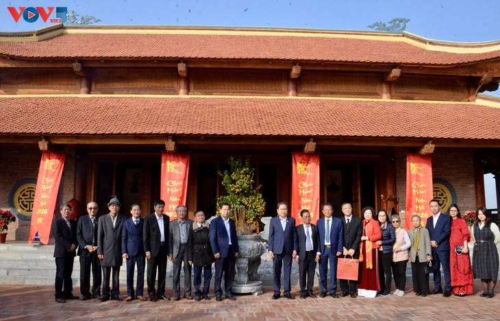 Chủ tịch Quốc hội Trần Thanh Mẫn tri ân nguyên lãnh đạo Đảng, Nhà nước - ảnh 1