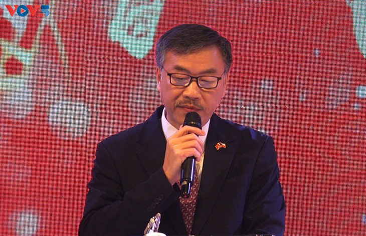 Xuân Bính Ngọ 2026 gắn kết cộng đồng và giao thoa văn hóa Việt Nam - Cộng hòa Séc - ảnh 1