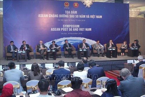 Analizan el papel de la Asean en medio siglo en Vietnam  - ảnh 1