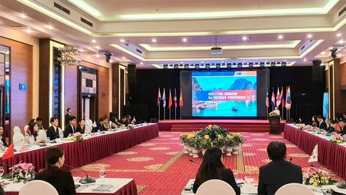 Vietnam aporta al desarrollo del turismo verde en Asia Oriental - ảnh 1