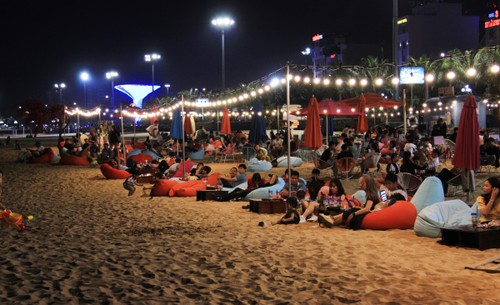 Servicios nocturnos serán palanca de futuro crecimiento de Binh Dinh - ảnh 1