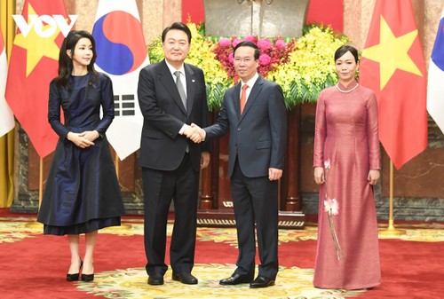 Recepción en honor al Presidente surcoreano de visita en Vietnam - ảnh 1