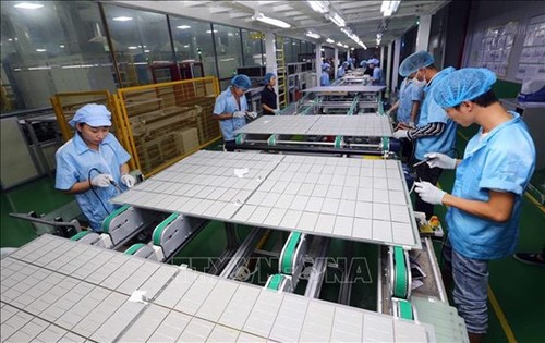 Vietnam invirtió más de 420 millones de dólares en el exterior en 2023 - ảnh 1