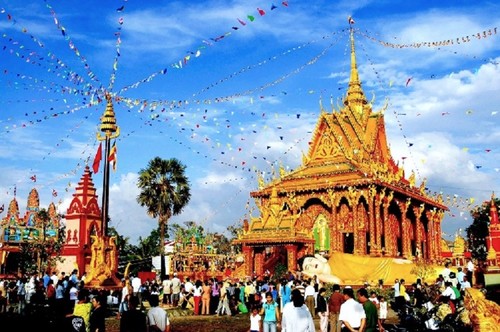 Un vívido panorama de la libertad religiosa en Vietnam - ảnh 1