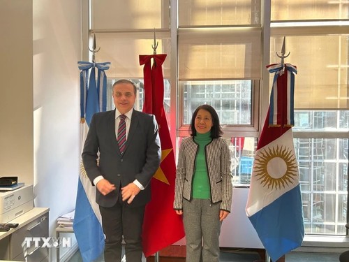 Argentina espera fortalecer la cooperación con Vietnam - ảnh 1