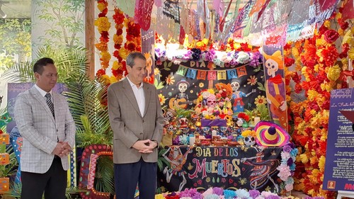 Inauguración en Hanói del festival cultural mexicano Día de los Muertos - ảnh 1