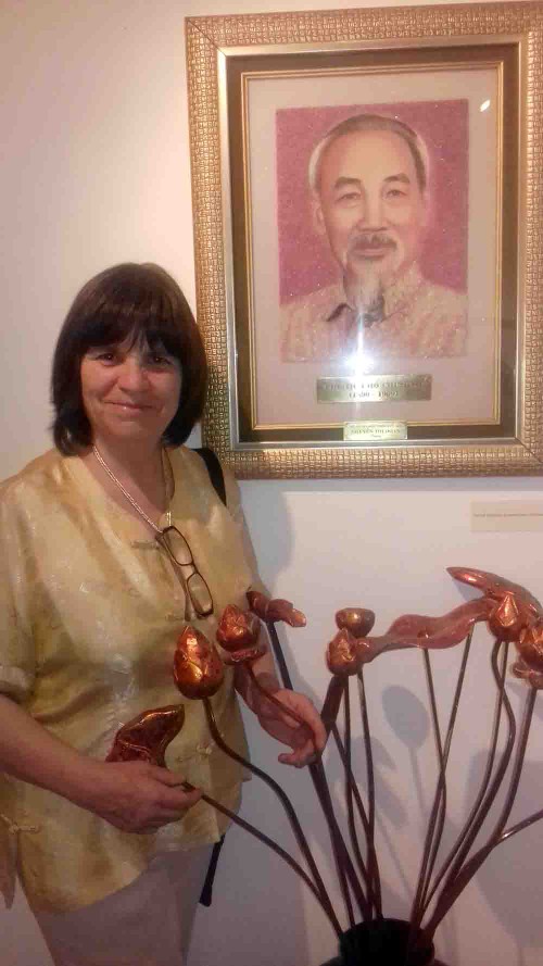 Cincuenta años después de la victoria del 30 de abril, en la visión de una fiel amiga chilena - ảnh 3