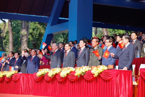 Mensajes de felicitación con motivo del 50.º aniversario de la Reunificación de Vietnam - ảnh 1