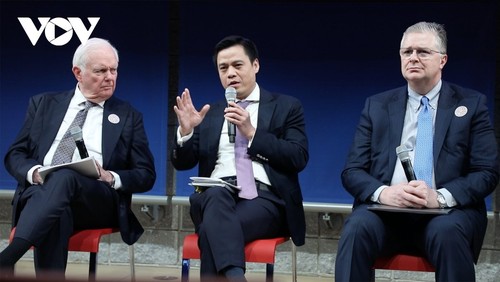 Treinta años de relaciones Vietnam – Estados Unidos: de antiguos enemigos a socios estratégicos - ảnh 1