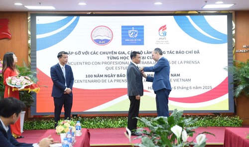 Encuentro entre periodistas de Vietnam y Cuba: herencia compartida y puentes hacia el futuro - ảnh 3