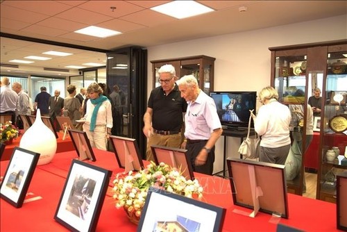 Exposición fotográfica consolida lazos culturales entre Vietnam e Israel - ảnh 1