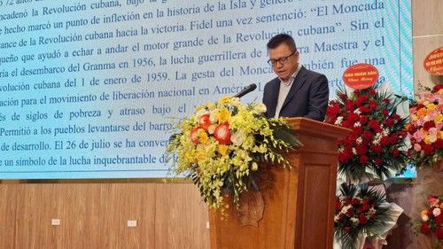 Conmemoración en Hanói del 72.º aniversario del Asalto al Moncada, heroica gesta revolucionaria de Cuba  - ảnh 2
