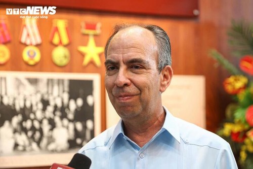 El Embajador de Cuba en Vietnam resalta el valor del proyecto de realidad virtual “Regreso al momento sagrado” - ảnh 1