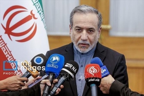 Irán reitera su compromiso con la diplomacia tras el fin del acuerdo nuclear - ảnh 1