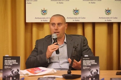 Amistad Cuba-Vietnam desde la mirada de amigos italianos - ảnh 1