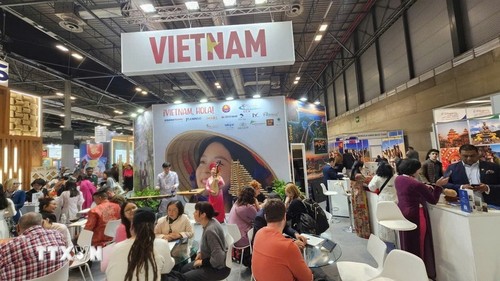 El pabellón de Vietnam deja una huella destacada en FITUR 2026 - ảnh 1