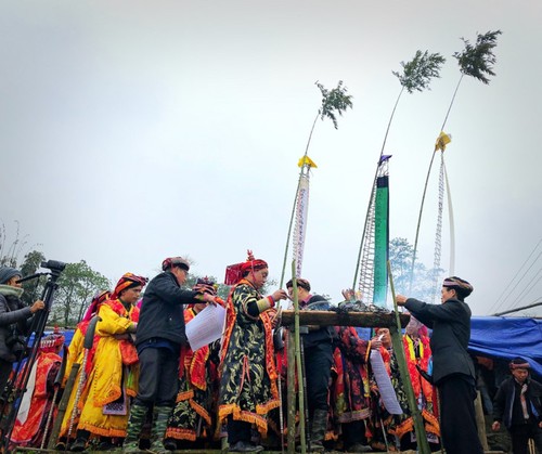 Ritual de “madurez” de la etnia Dao en Lao Cai - ảnh 9