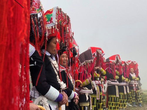 Ritual de “madurez” de la etnia Dao en Lao Cai - ảnh 12