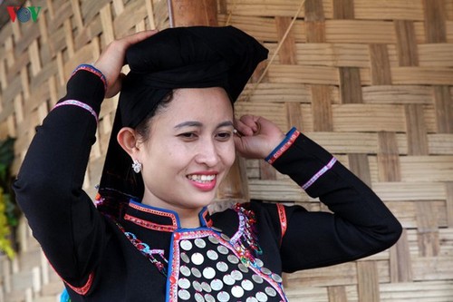 Festival de lanzamiento de pelota de tela en el norte de Vietnam - ảnh 8