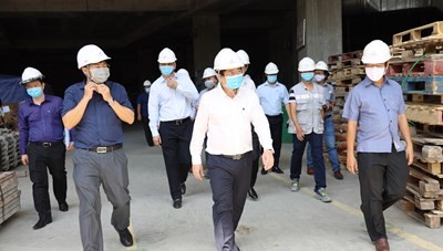 Ciudad Ho Chi Minh respalda a los trabajadores afectados por el Covid-19 - ảnh 1