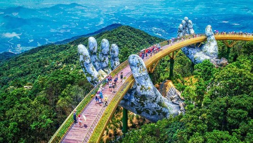 Puente Dorado de Da Nang, uno de los más bellos del mundo - ảnh 6