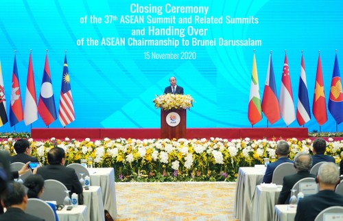 Clausura de la 37ª Cumbre de la Asean - ảnh 1