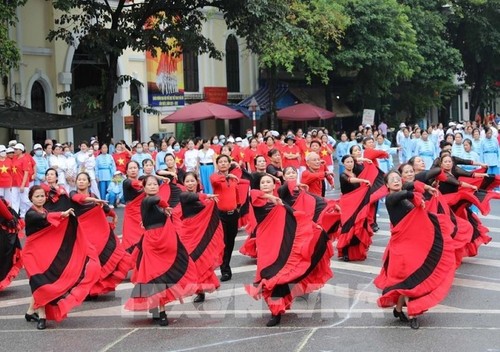 Vietnam celebra Día Internacional de las Personas de Edad - ảnh 4