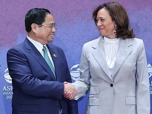 Pham Minh Chinh se encuentra con Kamala Harris - ảnh 1