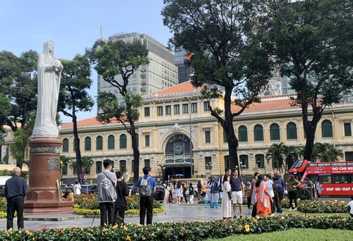 Ciudad Ho Chi Minh a punto de alcanzar su meta de recibir 5 millones de turistas extranjeros en 2023 - ảnh 1