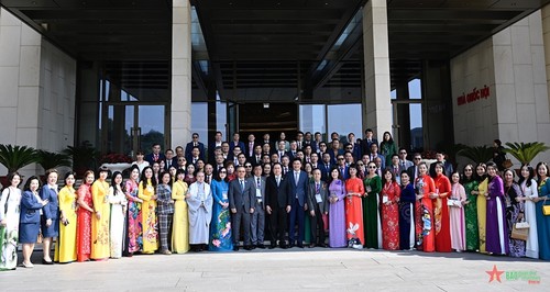 Celebrarán en Ciudad Ho Chi Minh programa “Primavera en la Patria” 2024 - ảnh 1