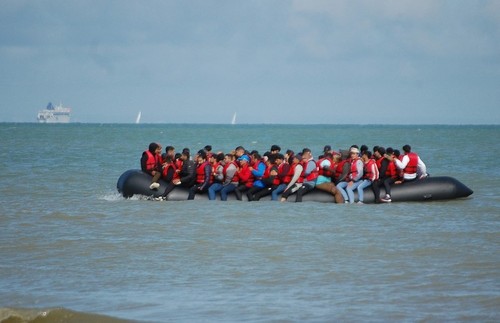 Vietnam y el Reino Unido firman acuerdo en la lucha contra la migración ilegal - ảnh 1