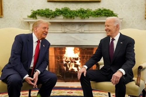 Trump y Biden hablan sobre Ucrania y Oriente Medio en la Casa Blanca - ảnh 1