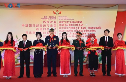 Vietnam y China consolidan relaciones especiales de amistad y solidaridad - ảnh 5
