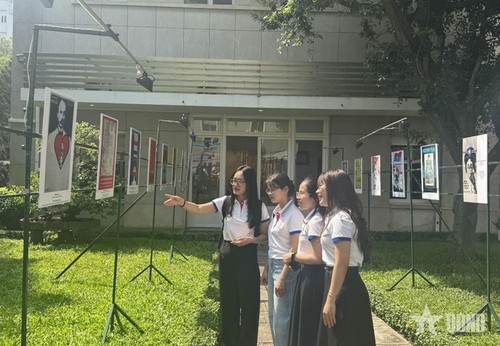 Exposición fotográfica conmemora 65 años de relaciones diplomáticas entre Vietnam y Cuba - ảnh 2