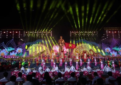 Festival nacional honra al presidente Ho Chi Minh y a su aldea natal - ảnh 2