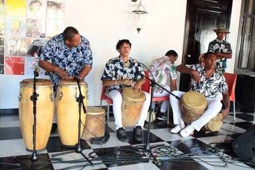 La música afrovenezolana destaca en el Festival de las Culturas del Mundo en Hanói 2025 - ảnh 1