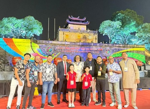 La música afrovenezolana destaca en el Festival de las Culturas del Mundo en Hanói 2025 - ảnh 3