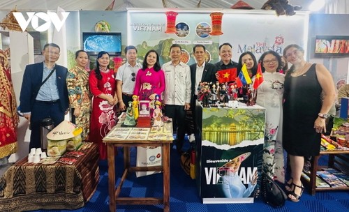 Participa Vietnam en XVIII Feria Internacional de Turismo de Venezuela - ảnh 1