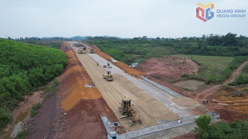 Quang Ninh se esfuerza por completar desembolso de inversión pública en diciembre - ảnh 1