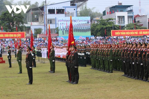 奠边府大捷70周年纪念典礼隆重举行 - ảnh 3