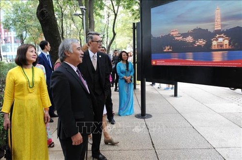 Une exposition photographique sur le Vietnam et ses habitants au Mexique - ảnh 1