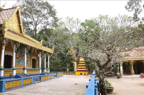 Les Khmers célèbrent la fête Chôl Chnam Thmây - ảnh 1