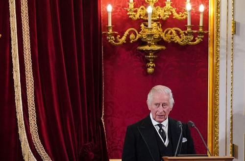 Charles III officiellement proclamé roi - ảnh 1