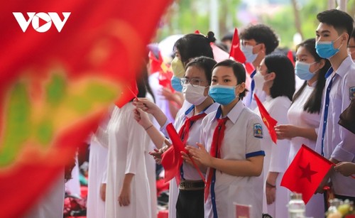 Rentrée scolaire : Plus de 22 millions d'élèves reprennent le chemin de l'école ce mardi - ảnh 1