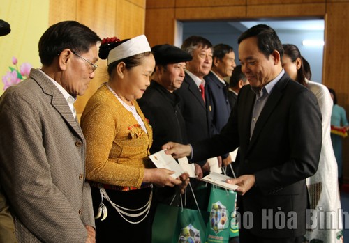 Têt solidaire : Trân Luu Quang à Hoà Binh - ảnh 1