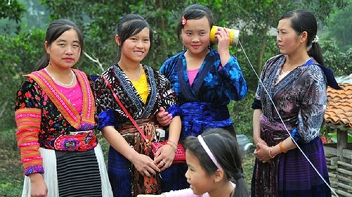 Le Hat ông, un chant original des Mông de Hà Giang - ảnh 2