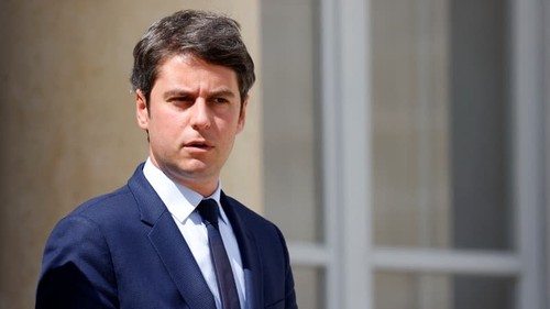 Emmanuel Macron accepte la démission de Gabriel Attal - ảnh 1