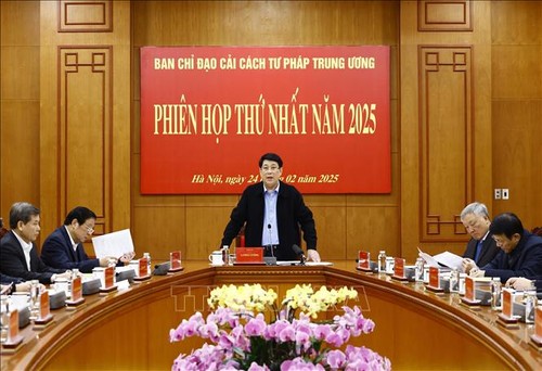 Luong Cuong préside une réunion de la Direction nationale de la réforme judiciaire - ảnh 1