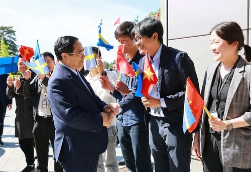 Pham Minh Chinh en visite à l’Université d’Uppsala: cap sur les ambitions Nobel - ảnh 2